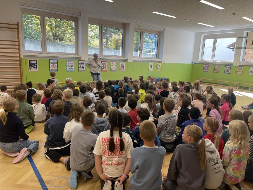 Schulversammlung